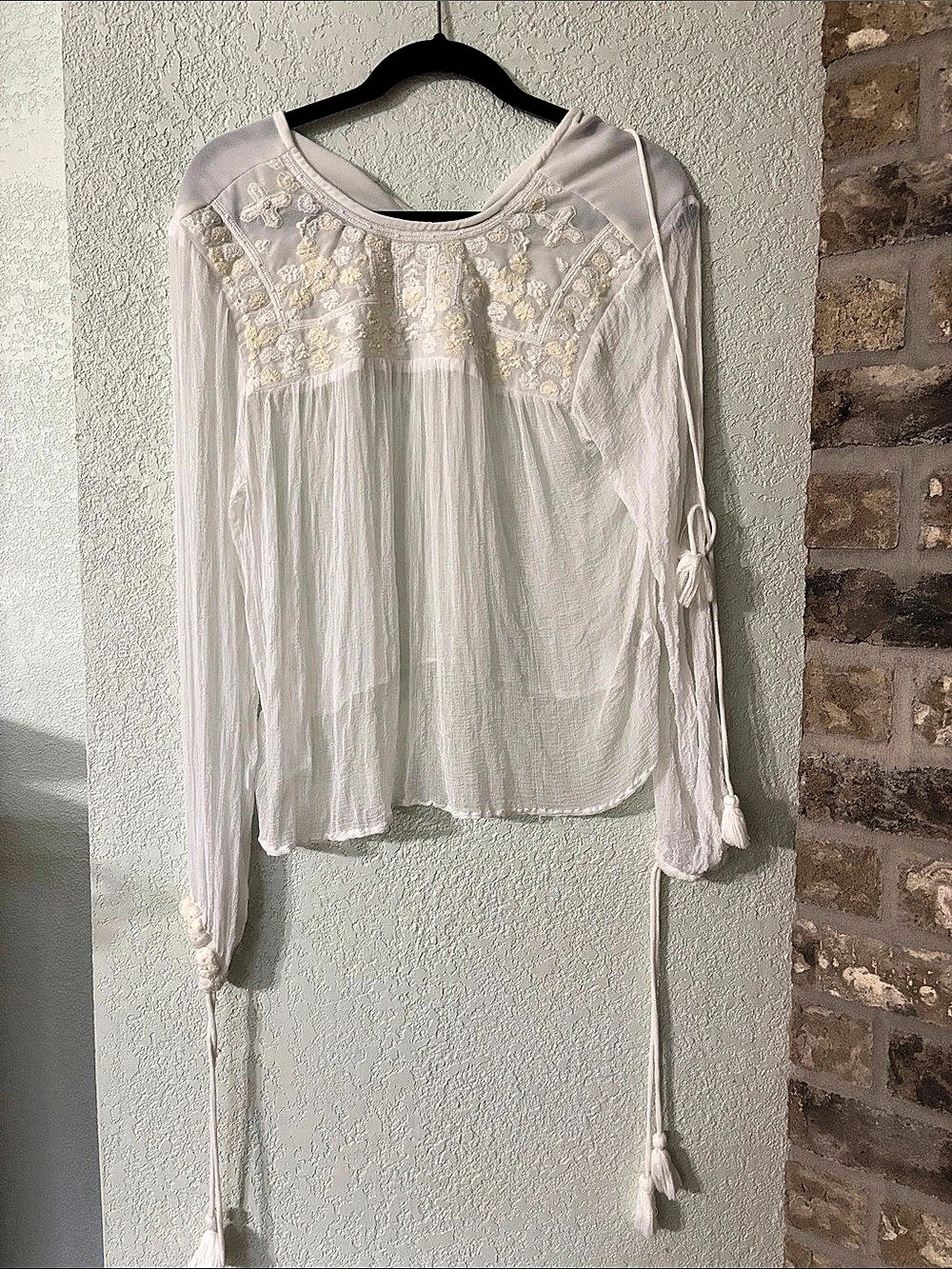 Free People sheer Embroidered Tassel Blouse in White Size Medium Like New